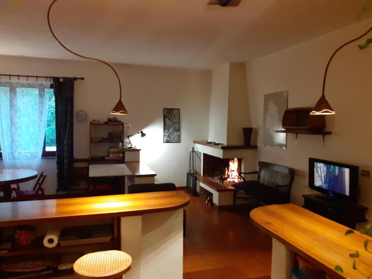Villa Con Piscina In Umbria Φολίνιο Εξωτερικό φωτογραφία